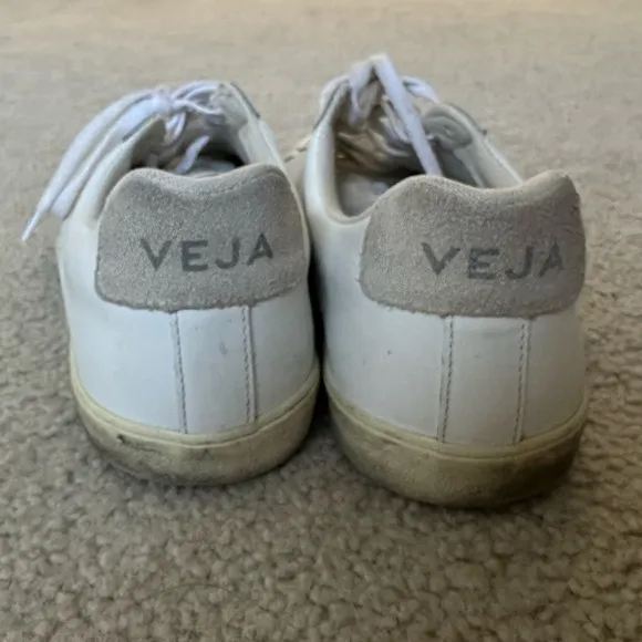 Veja Esplar Leather Logo Sneakers size 9