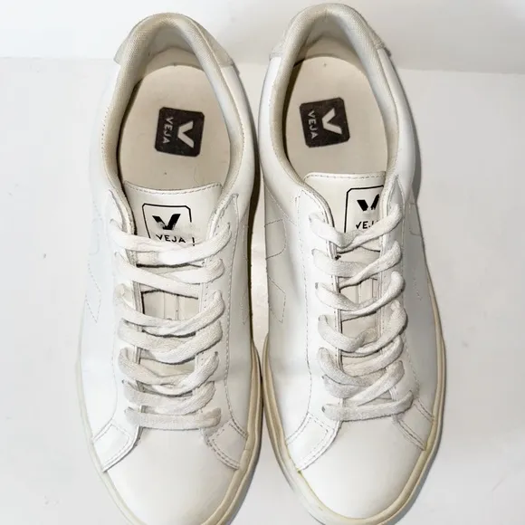 VEJA Esplar Men’s Leather Logo Sneakers White Sneakers Sz 9.5