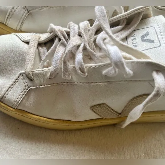 Veja - Urca Vegan Suede-Trimmed Faux Leather Sneakers - White Size 7/38 unisex