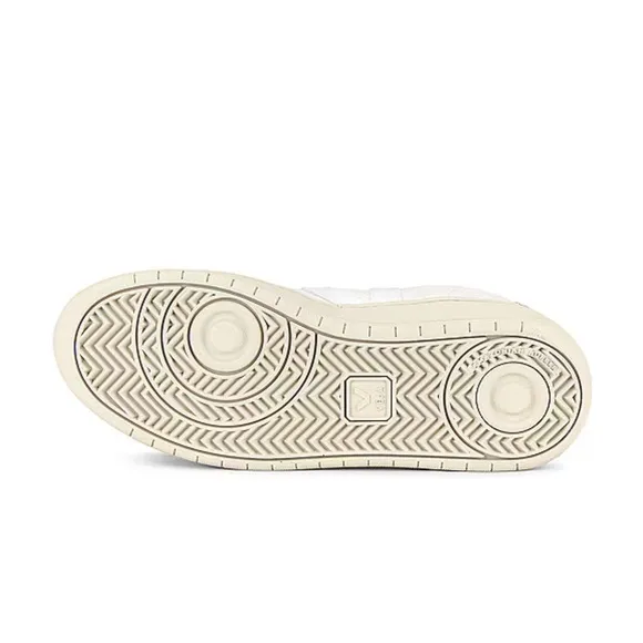 Veja V-12 Extra White Sneakers NWT