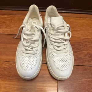 Veja women sneakers