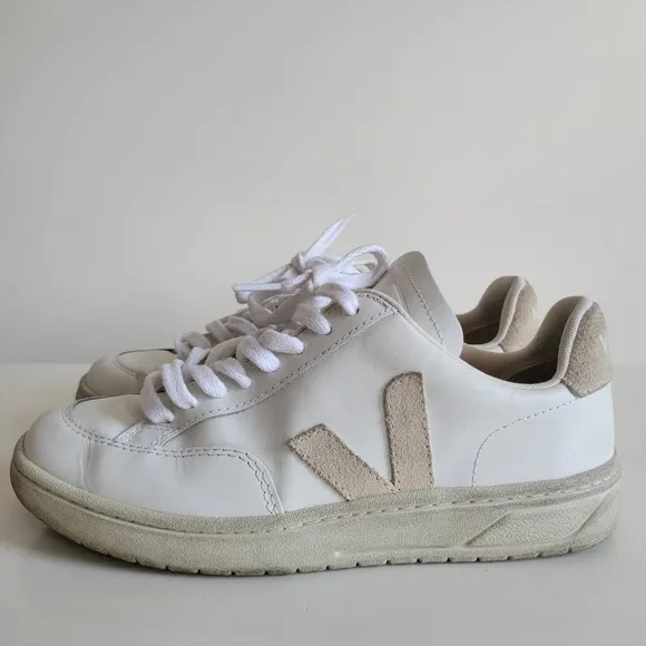 Veja Women's V-12 Leather Sneakers White &amp; Beige Sable Size 7