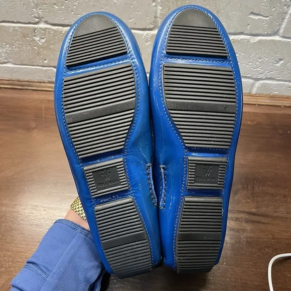 Vera Wang Patent Blue Leather Loafers Women's Size 9