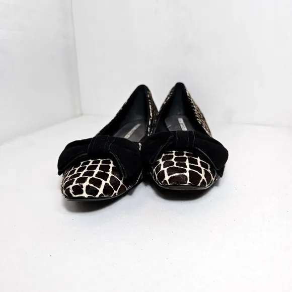 Via Spiga Calf Hair Leather Animal Print Flat Slip On Shoes Size 7.5