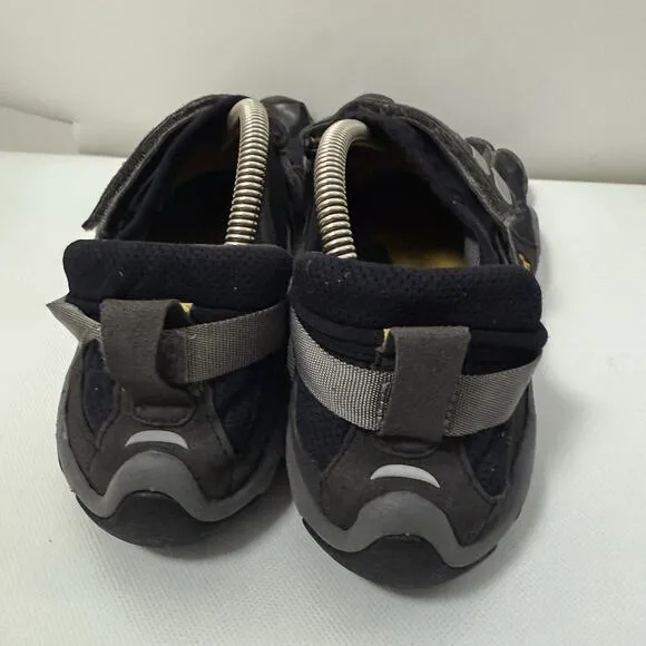 Vibram FiveFingers Treksport Black Gray Barefoot Running Shoes M4485 Mens EU 47