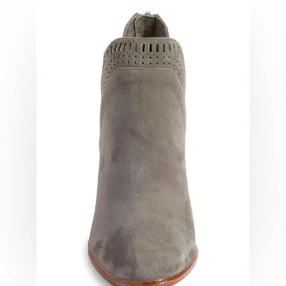 Vince Camuto Fileana Split Shaft Booties Shoes in Greystone Suede Size 8.5