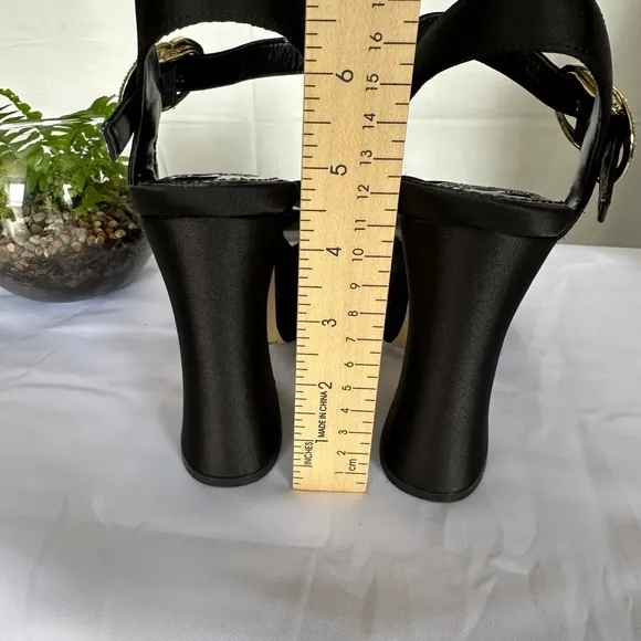 VINCE CAMUTO PLATAFORM  SATIN