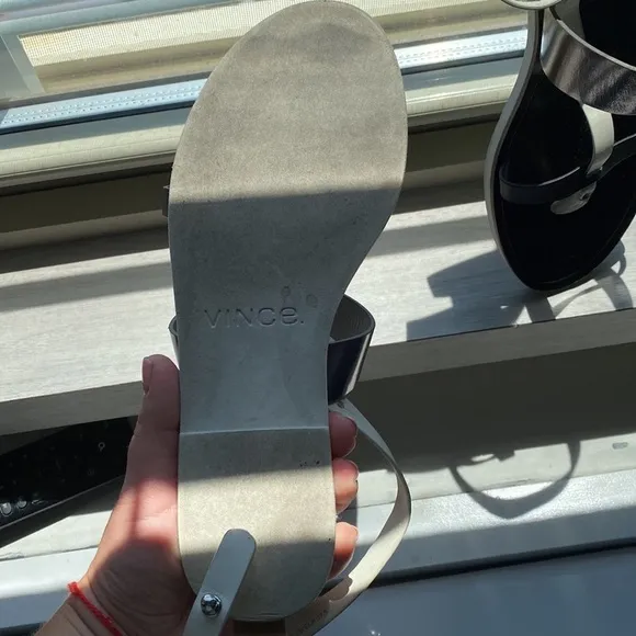 VINCE sandals size 7
