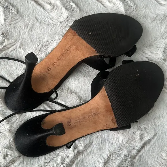 🖤Vintage Manolo Blahnik Heels🖤