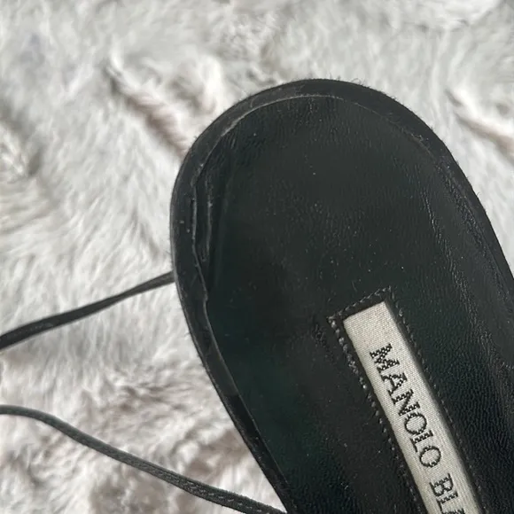 🖤Vintage Manolo Blahnik Heels🖤