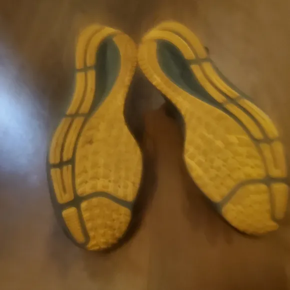 Vintage Men's NIKE Air Zoom Pegusas 37 Sz 11.5 Running Shoes EUC