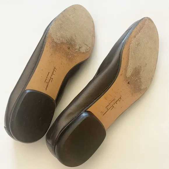 Vintage Salvatore Ferragamo Gunmetal Gray Leather Ballet Flats