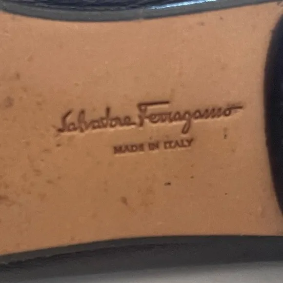 Vintage Salvatore Ferragamo Gunmetal Gray Leather Ballet Flats