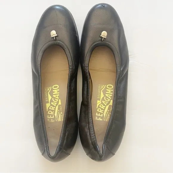 Vintage Salvatore Ferragamo Gunmetal Gray Leather Ballet Flats