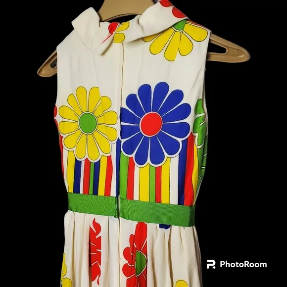Vintage Sandine Original New York 60s Maxi Dress Empire Waist Flowers rainbow