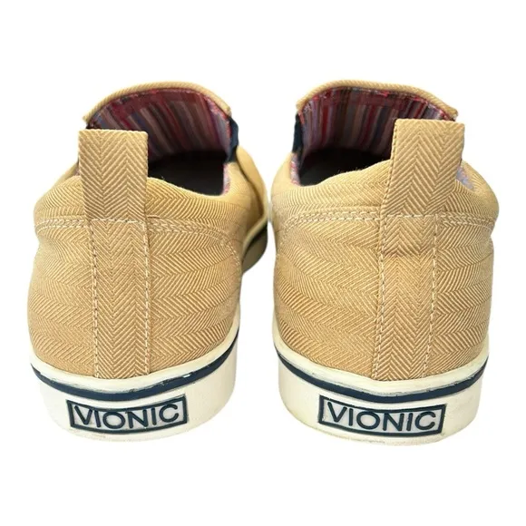 VIONIC Conner Tan Slip on Casual Shoes Men’s Orthaheel Technology Men’s Size 10