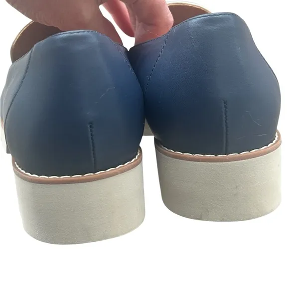 Vionic Kensley navy and cream leather lug loafer shoes size 8