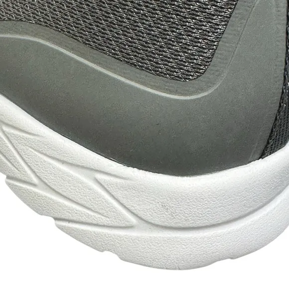 Vionic Nalia Sneakers