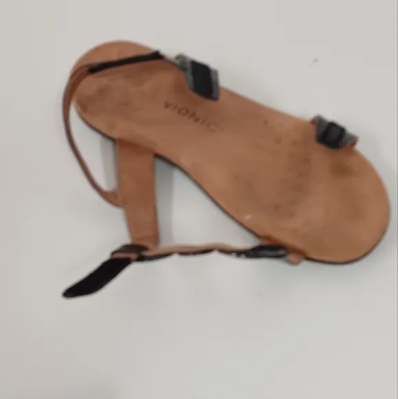 Vionic Sandals!