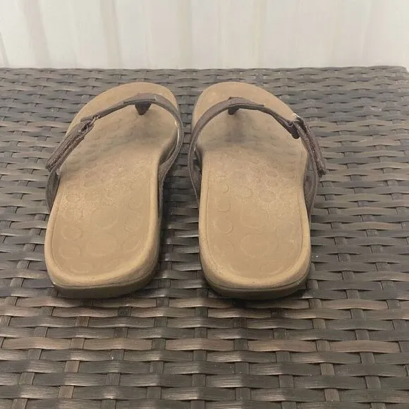 Vionic sandals men’s size 9