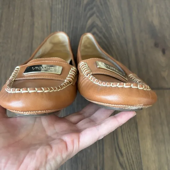 Vionic Sydney Driving Loafers Tan Leather Slip On Shoes Women’s Size 9