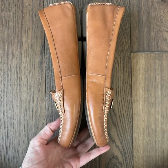 Vionic Sydney Driving Loafers Tan Leather Slip On Shoes Women’s Size 9