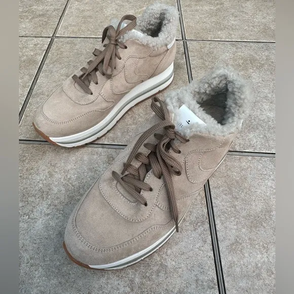 VOILE BLANCHE MARAN Wool Fur Suede Sneakers in Beige