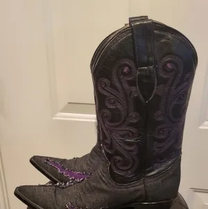 White Diamond Boots Size 8 Hand Made