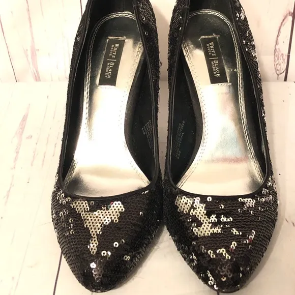 WHITE HOUSE BLACK MARKET &quot;ATHENA&quot; SEQUIN HEELS 8.5