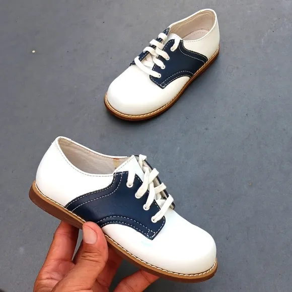 WILLITS White and Blue Dress Shoes with Classic Saddle Design