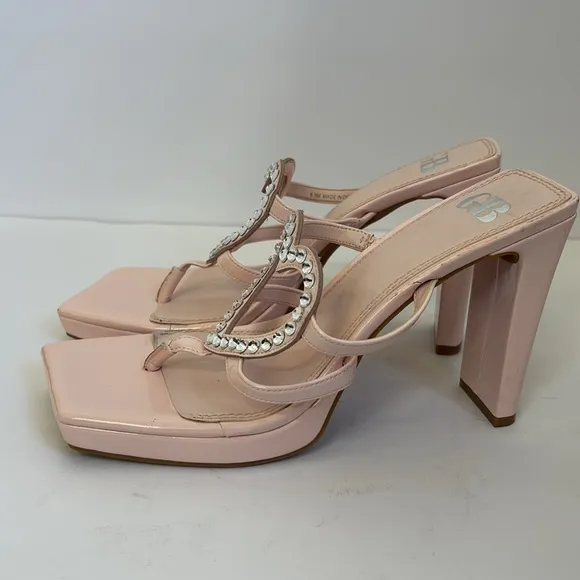 Women’s 8.5 pink rhinestone heart legally blonde heels patent leather sandals