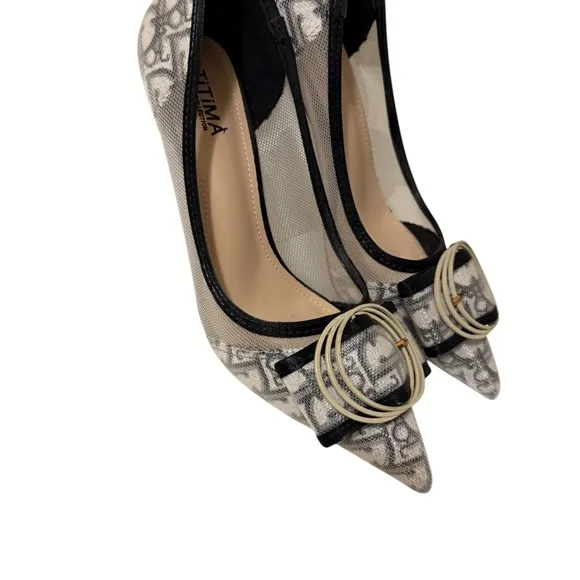 Women's Black and Cream Heels