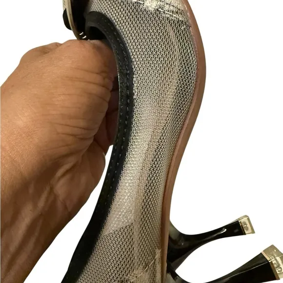 Women's Black and Cream Heels