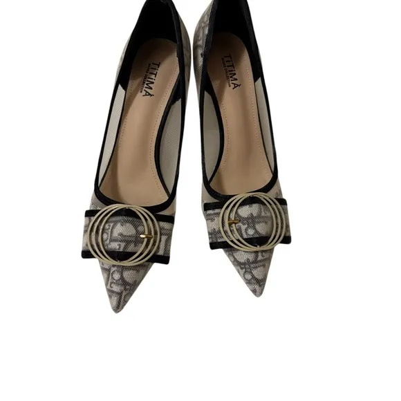 Women's Black and Cream Heels