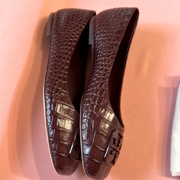 Women's Burgundy Leather Flats