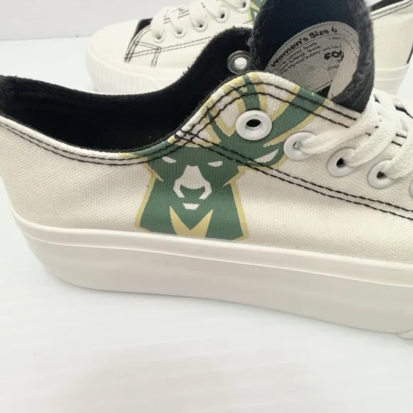 Women's FOCO Size 6 Milwaukee Bucks low top sneakers, NBA, NWOT, Basketball