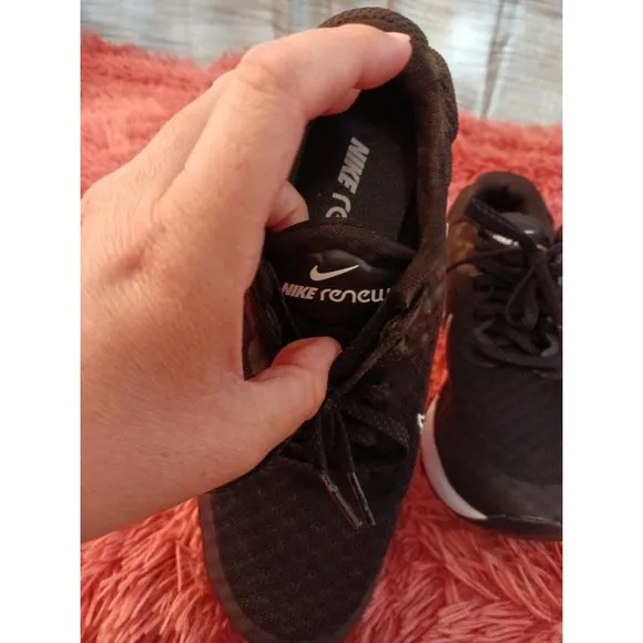 Women's Nike Renew Ride 3 Running Sneakers Black/White Size 7