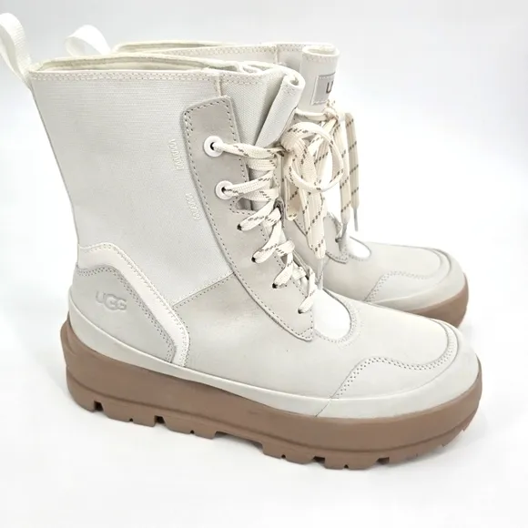 Women's The UGG Lug Boot Sneaker Size 9