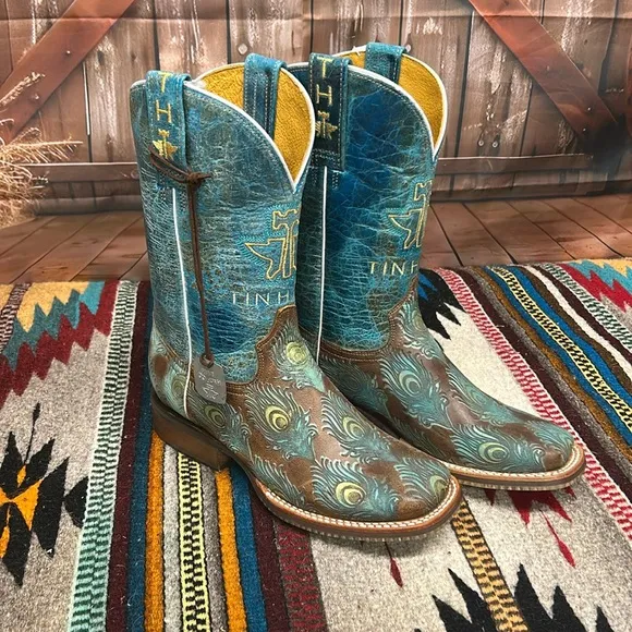 Women's Tin Haul &quot;Feather Plume&quot; Brown Wide Square Toe Boots