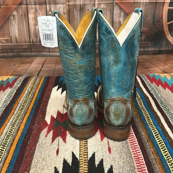Women's Tin Haul &quot;Feather Plume&quot; Brown Wide Square Toe Boots