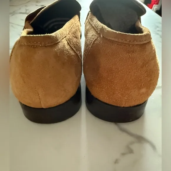 Women’s Vintage Donald J. Plainer brown suede loafers shoes size 7