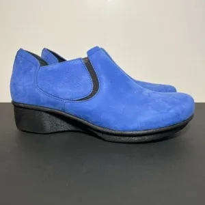Womens DANSKO Lynn Blue Nubuck Leather Slip On Shoes / Size 7.5-8 / EU 38