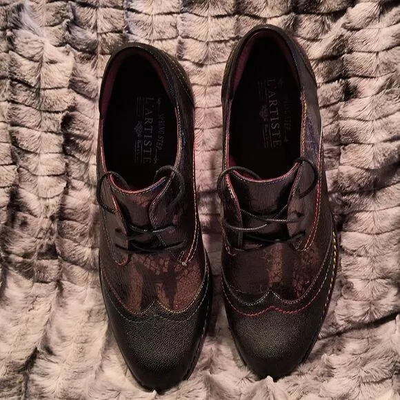 Women's L'artiate Laced Shoes
