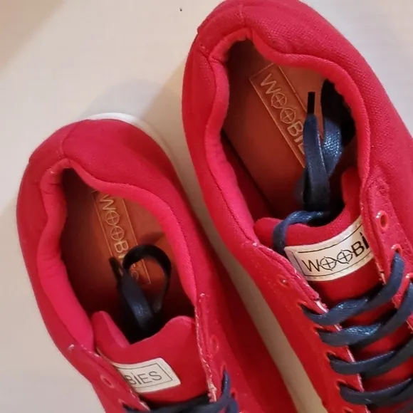 Woobies low cut canvas sneakers