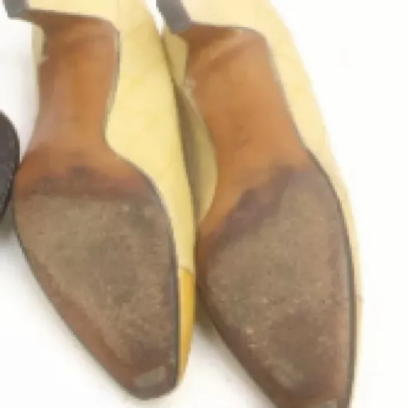 Yellow &amp; Beige Chanel CC  leather shoes 36 1/2