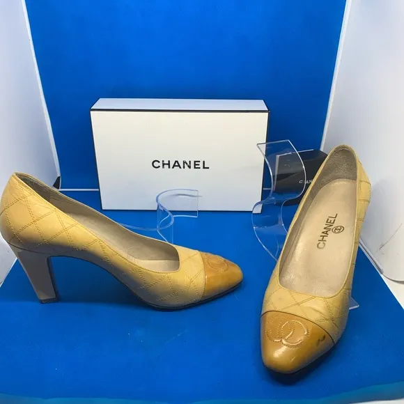 Yellow &amp; Beige Chanel CC  leather shoes 36 1/2