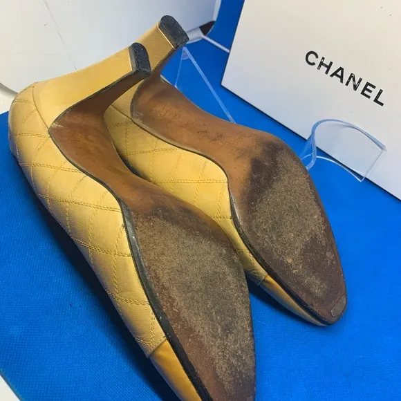 Yellow &amp; Beige Chanel CC  leather shoes 36 1/2