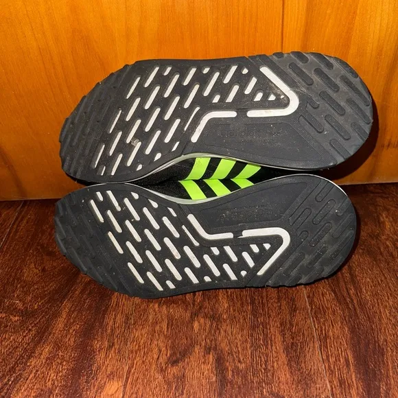 Youth Adidas Multix sneakers size 5.5