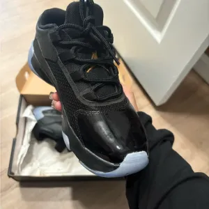 Youth Black Jordan shoes