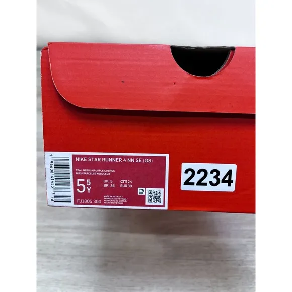 Youth Nike Star Runner 4 SE Blue Running Sneakers FJ1805-300 Size 5.5Y  NEW